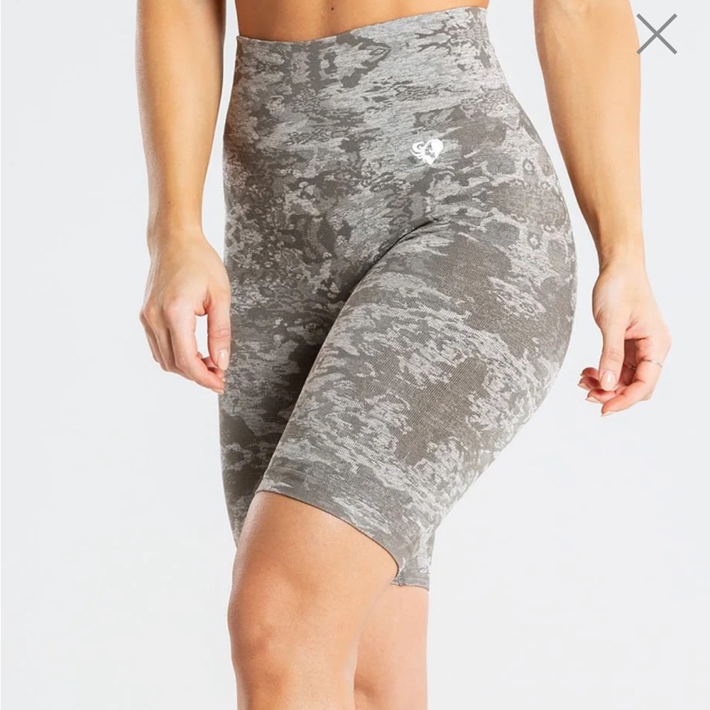 Women’s Best green camo shorts